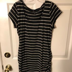 Womens Size M SS Top Black/Brown Stripe